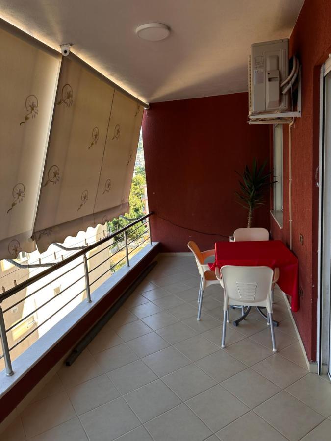 Family Apartments Saranda Extérieur photo